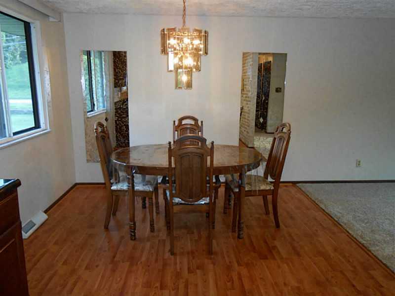 5095 McAnulty Road Baldwin, PA 15236 - Photo 10 of 25 Dining Room.
