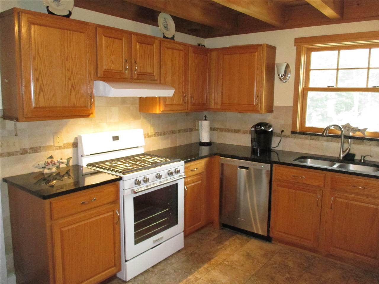961 Salmon Falls Road Rochester, NH 03868 - Photo 11 of 35 Gallery Image 11