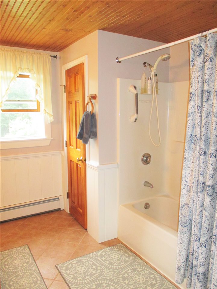 961 Salmon Falls Road Rochester, NH 03868 - Photo 34 of 35 Gallery Image 34