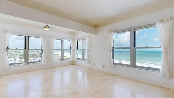 $3,800 | 4950 Gulf Boulevard, Unit 903, St. Pete Beach, FL 33706