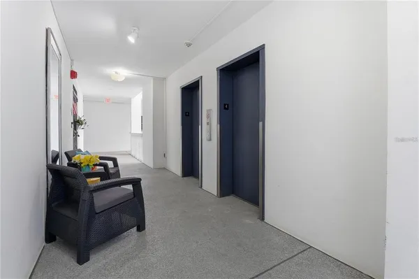 $3,800 | 4950 Gulf Boulevard, Unit 903, St. Pete Beach, FL 33706