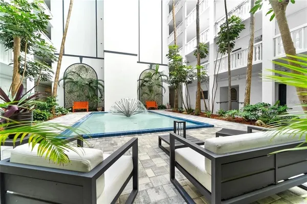 $3,800 | 4950 Gulf Boulevard, Unit 903, St. Pete Beach, FL 33706