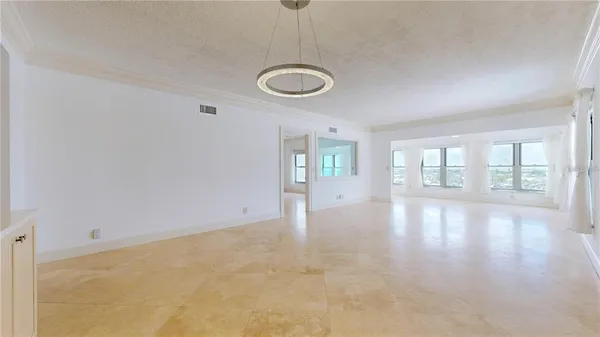 $3,800 | 4950 Gulf Boulevard, Unit 903, St. Pete Beach, FL 33706