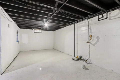 $245,900 | 4073 North 16th Street, Milwaukee, WI 53209