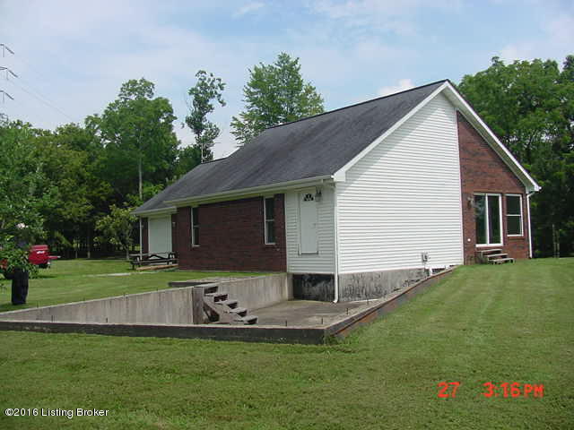 4191 Bray Ridge Road Bedford, KY 40006 - Photo 4 of 30 MVC-024S
