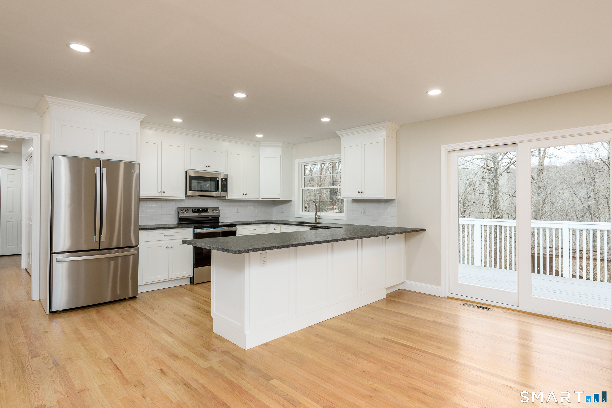 18 Alexander Road East Haddam, CT 06415 - Photo 4 of 34