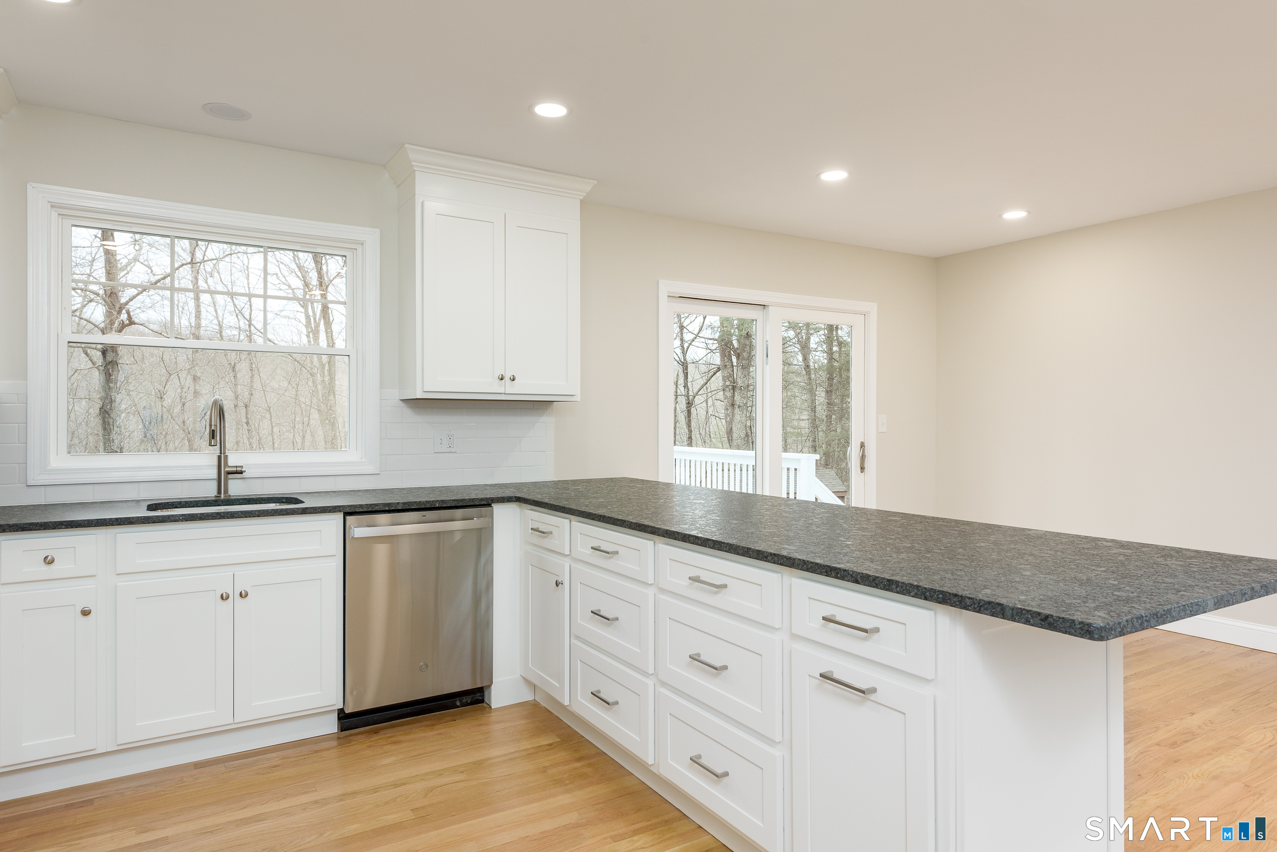 18 Alexander Road East Haddam, CT 06415 - Photo 6 of 34