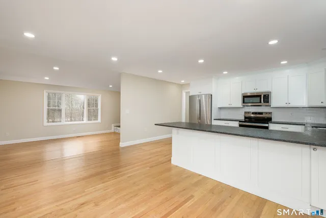 $459,900 | 18 Alexander Road, East Haddam, CT 06415