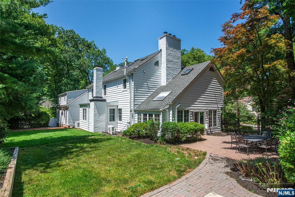 25 W Road Short Hills, NJ 07078 - Photo 43 of 47 Gallery Image 43