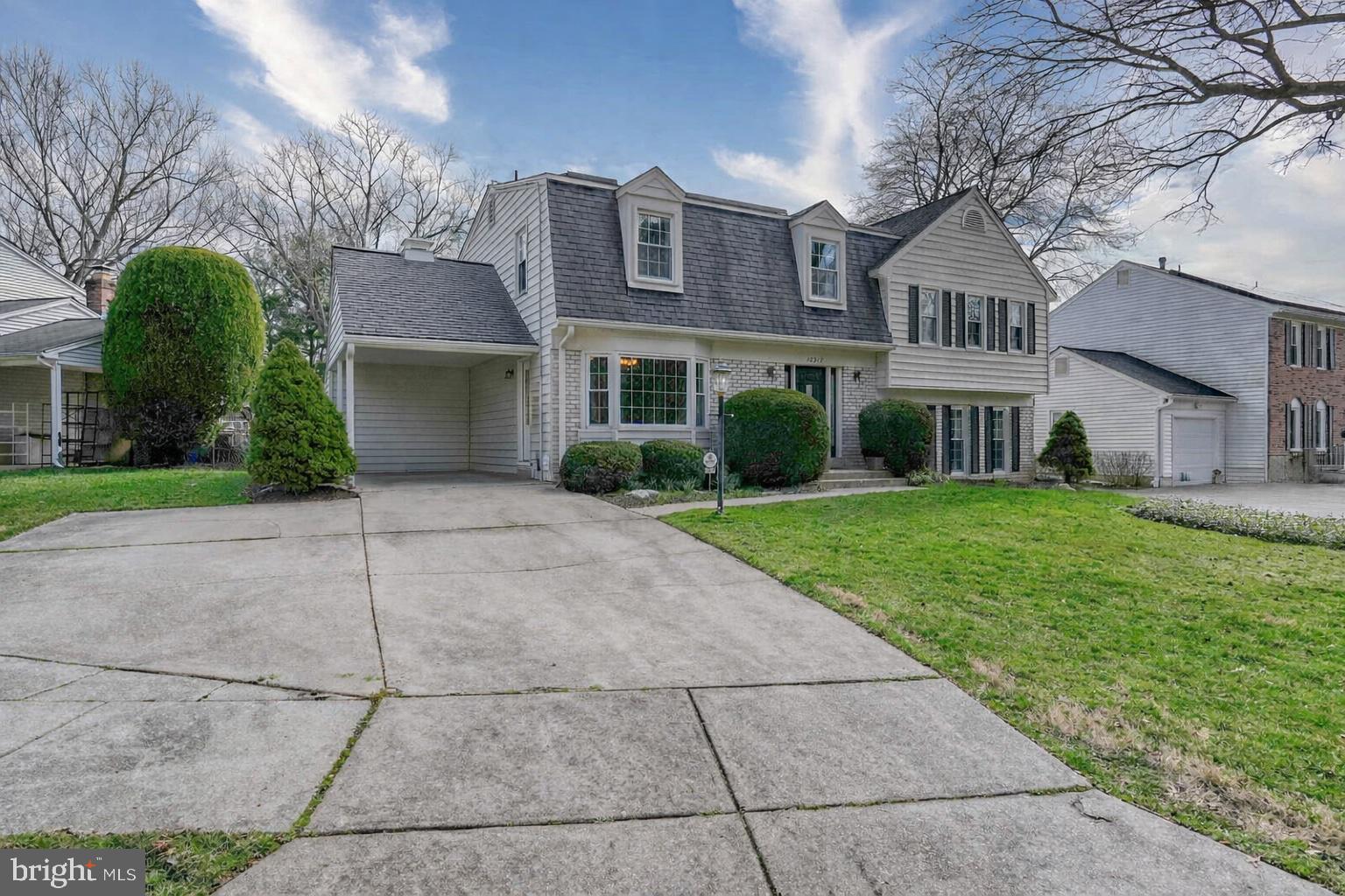 12517 Kuhl Road Silver Spring, MD 20902 - Photo 2 of 55 Lots of parking spaces