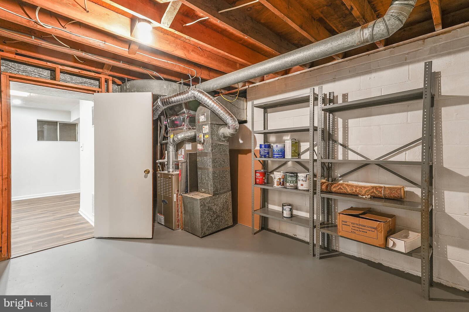 12517 Kuhl Road Silver Spring, MD 20902 - Photo 45 of 55 Utility room