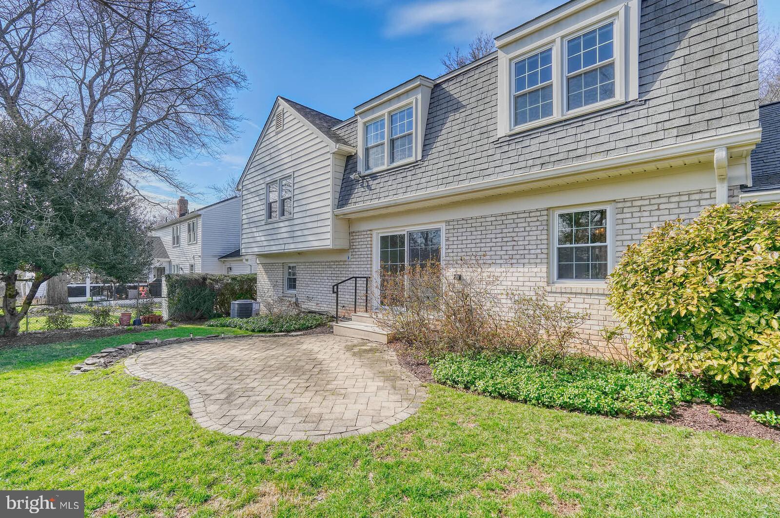 12517 Kuhl Road Silver Spring, MD 20902 - Photo 47 of 55 Patio