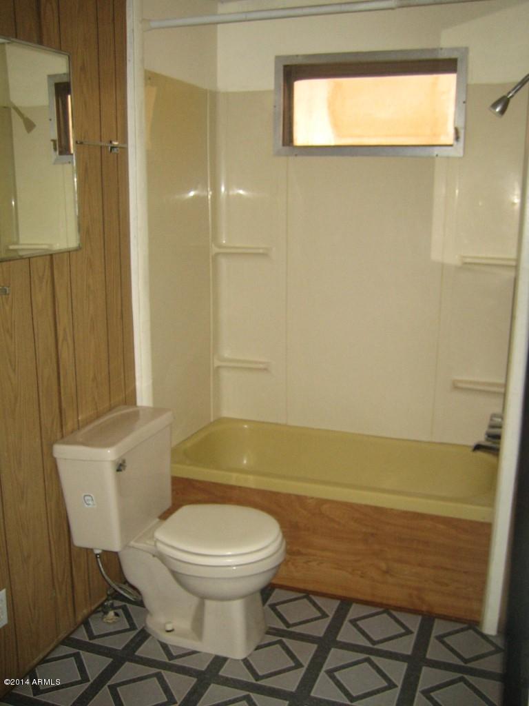 2227 South Descanso Road Apache Junction, AZ 85119 - Photo 13 of 21 10 full bath