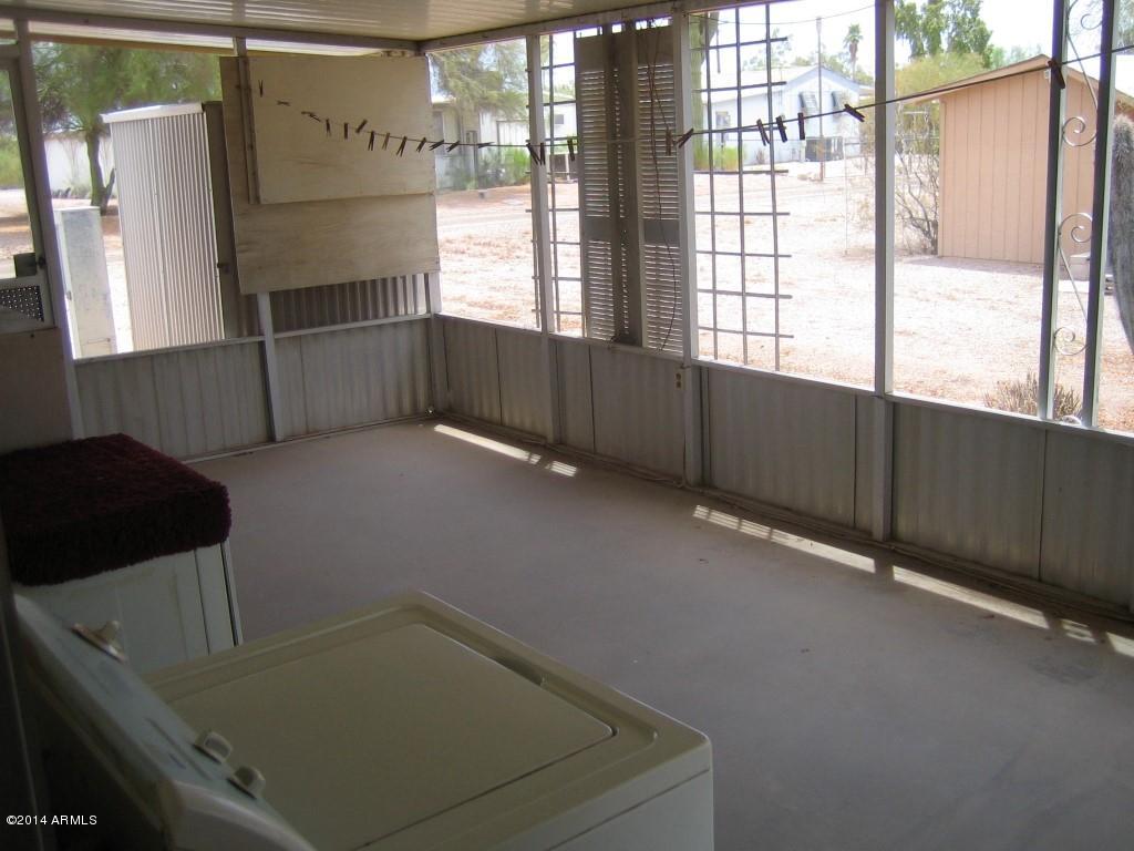 2227 South Descanso Road Apache Junction, AZ 85119 - Photo 18 of 21 16 screened in patio