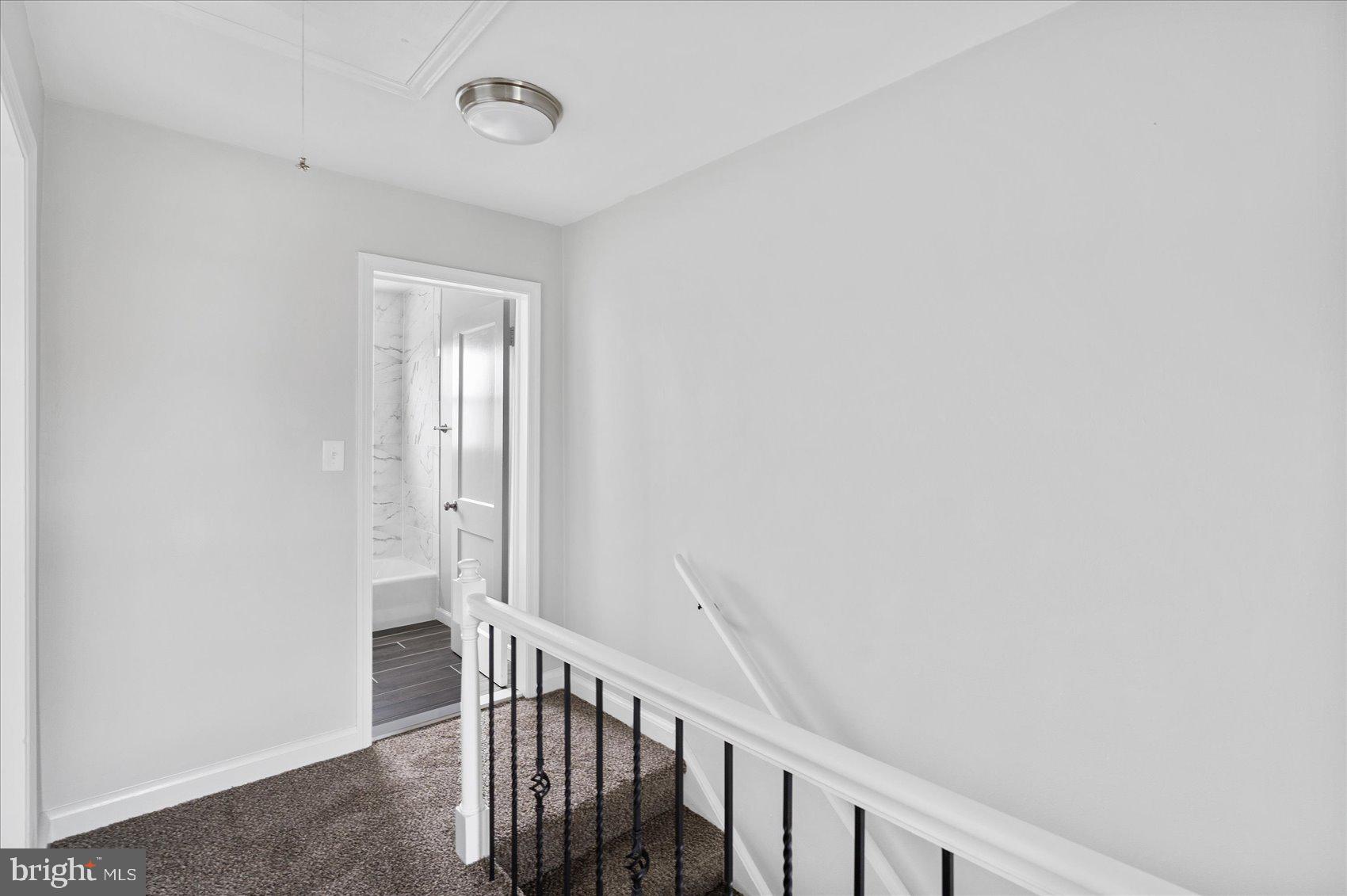 2230 Firethorn Road Baltimore, MD 21220 - Photo 25 of 35 Beautiful spindle work!