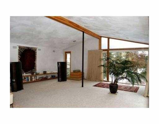 2309 Devonshire Road Ann Arbor, MI 48104 - Photo 5 of 10 Photo 5