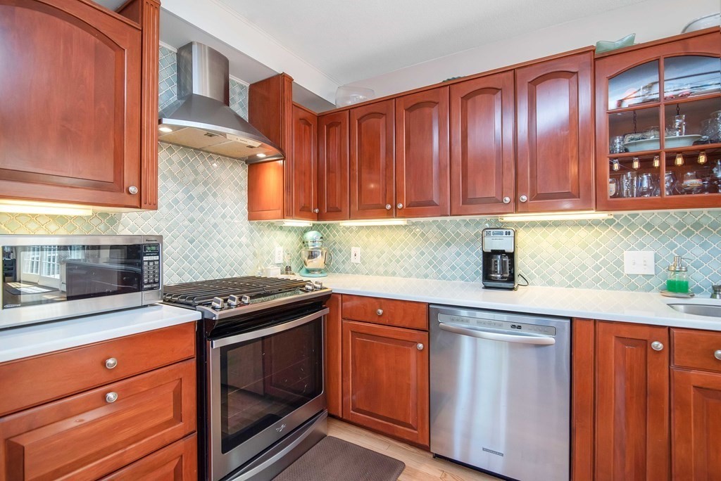29 Dartmouth Road Longmeadow, MA 01106 - Photo 6 of 42 Gallery Image 6