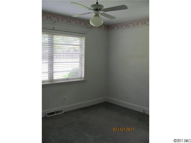 3223 Enfield Road Charlotte, NC 28205 - Photo 7 of 7 Gallery Image 7