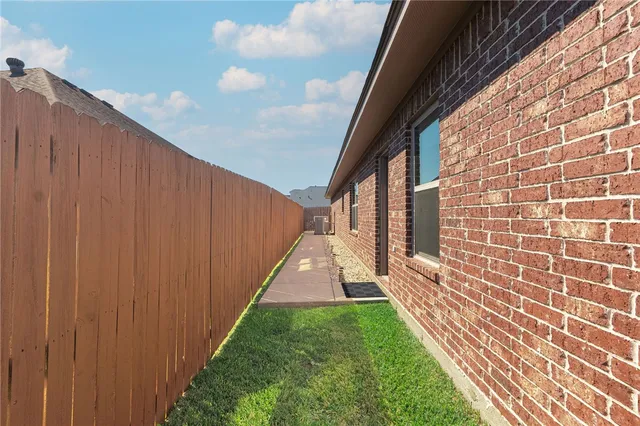 $3,400 | 4105 Muncaster Lane, College Station, TX 77845