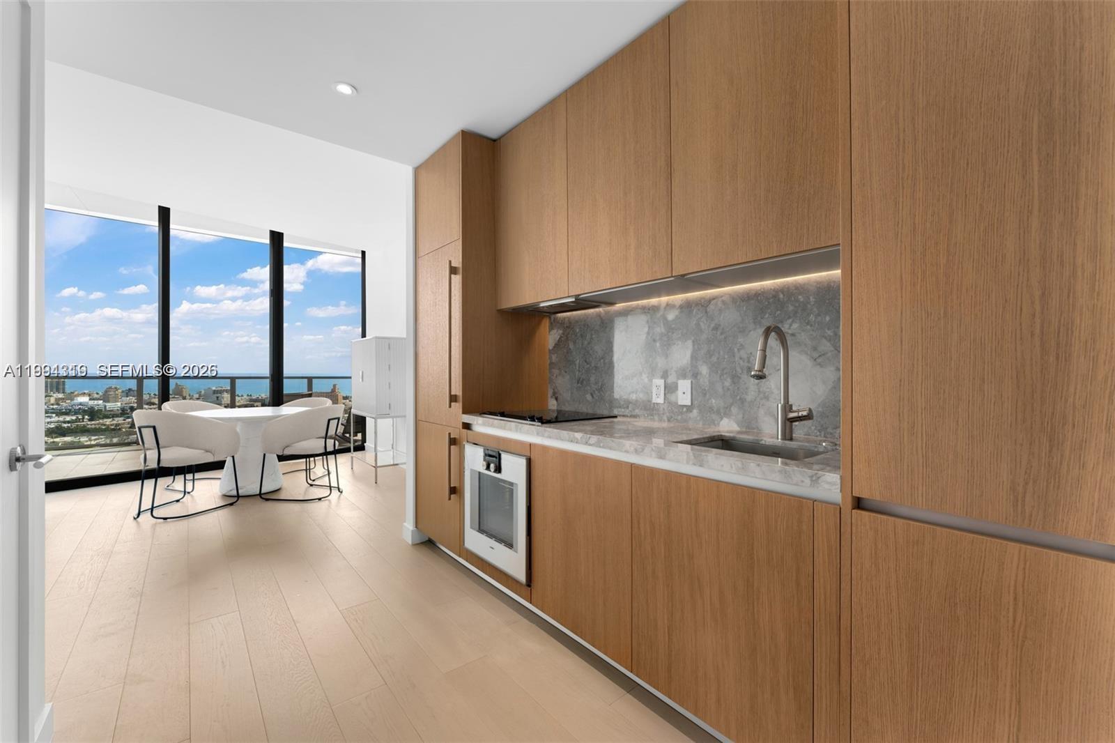 500 Alton Road, Unit 2504 Miami Beach, FL 33139 - Photo 6 of 21