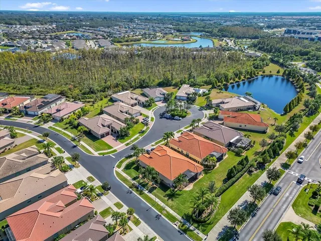 $600,000 | 16308 Garnet Glen Place, Wimauma, FL 33598