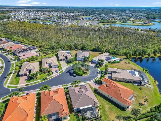 $600,000 | 16308 Garnet Glen Place, Wimauma, FL 33598