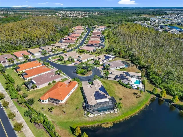 $600,000 | 16308 Garnet Glen Place, Wimauma, FL 33598