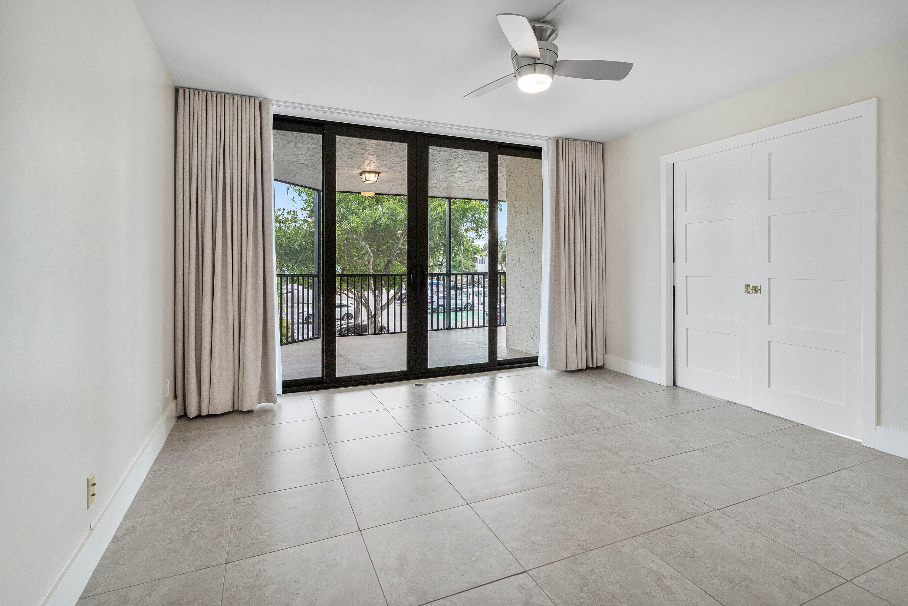 800 Jeffery Street, Unit 201 Boca Raton, FL 33487 - Photo 13 of 25 013-800JefferyStreet-201-BocaRaton-FL-33