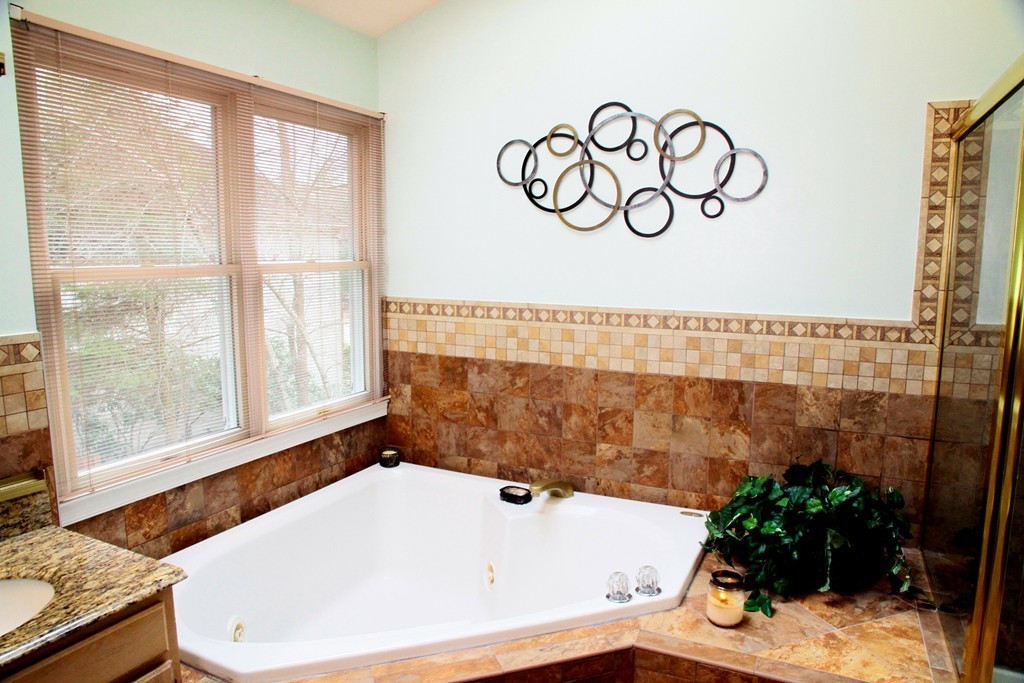 72 Foundry Road Sharon, MA 02067 - Photo 15 of 24 Gallery Image 15