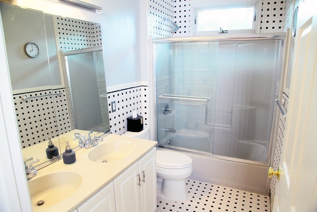 72 Foundry Road Sharon, MA 02067 - Photo 19 of 24 Gallery Image 19