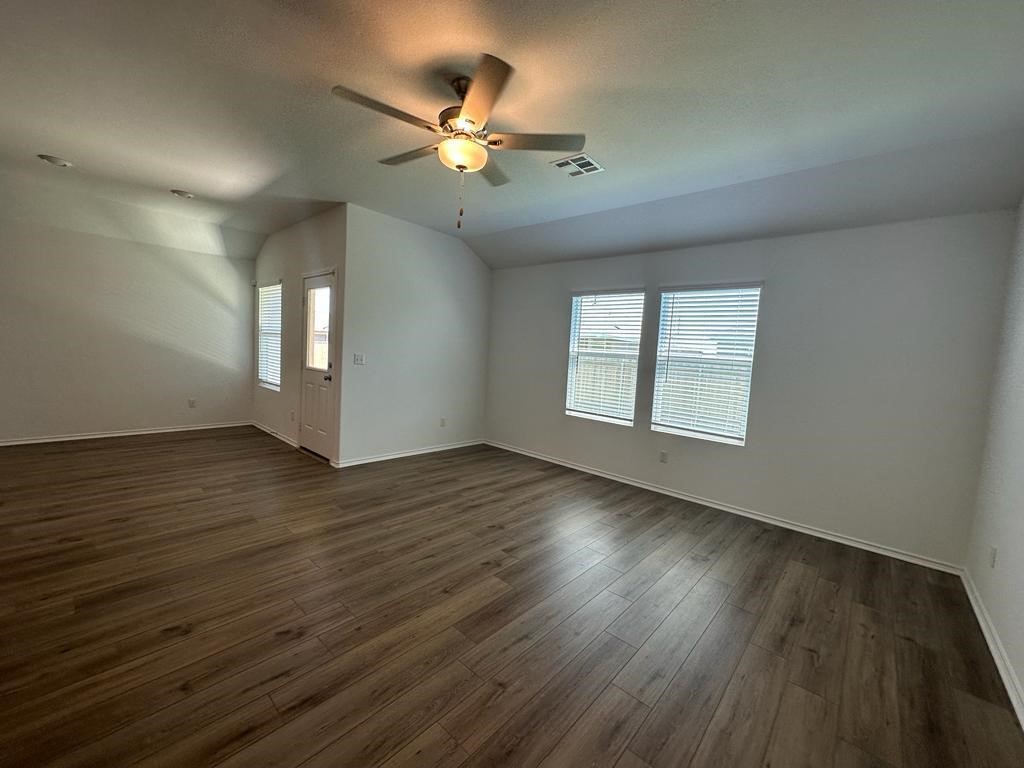 183 Otter Road Kyle, TX 78640 - Photo 23 of 40