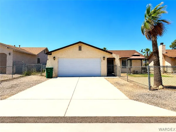 $229,900 | 4351 El Toro Drive, Fort Mohave, AZ 86426