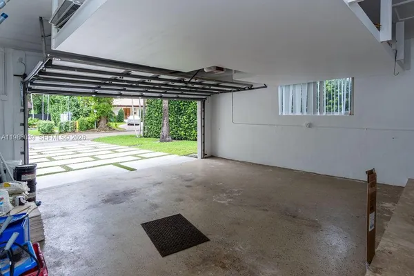 $16,000 | 75 South Prospect Drive, Unit 75, Coral Gables, FL 33133