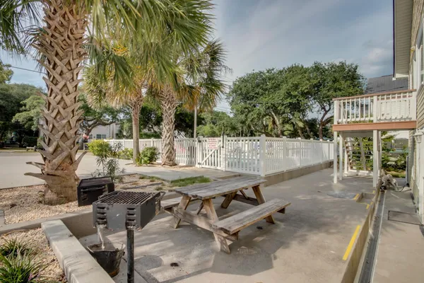 $1,099,900 | 1906 South Ocean Boulevard, North Myrtle Beach, SC 29582
