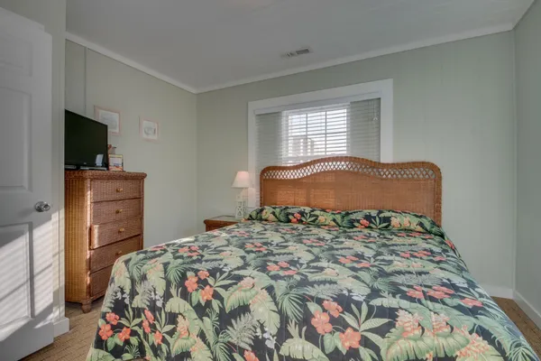 $1,099,900 | 1906 South Ocean Boulevard, North Myrtle Beach, SC 29582