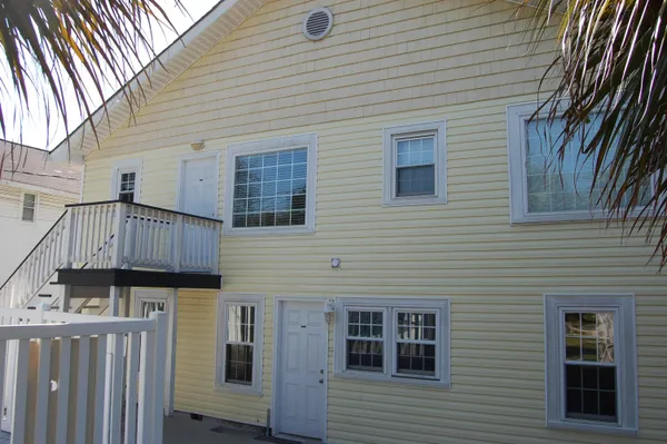 $1,099,900 | 1906 South Ocean Boulevard, North Myrtle Beach, SC 29582