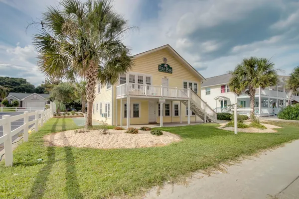 $1,099,900 | 1906 South Ocean Boulevard, North Myrtle Beach, SC 29582