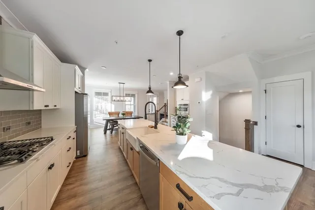 $525,000 | 320 Oak Arms Way, Woodstock, GA 30188