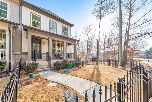 $525,000 | 320 Oak Arms Way, Woodstock, GA 30188