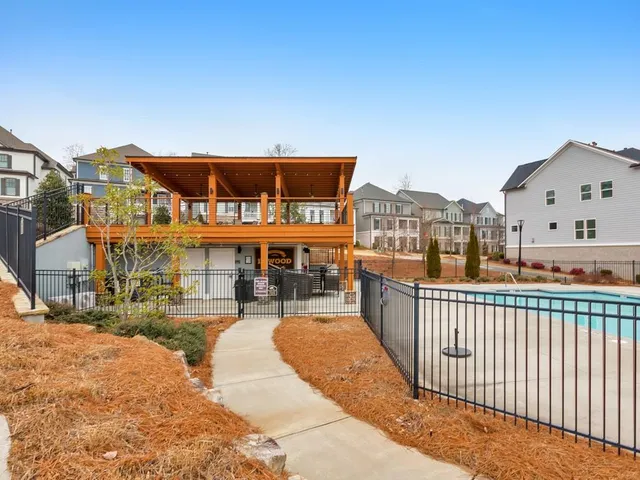 $525,000 | 320 Oak Arms Way, Woodstock, GA 30188