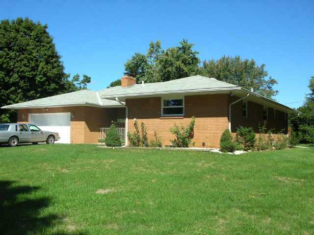 4602 Walburn Road Columbus, OH 43232 - Photo 2 of 5 Gallery Image 2