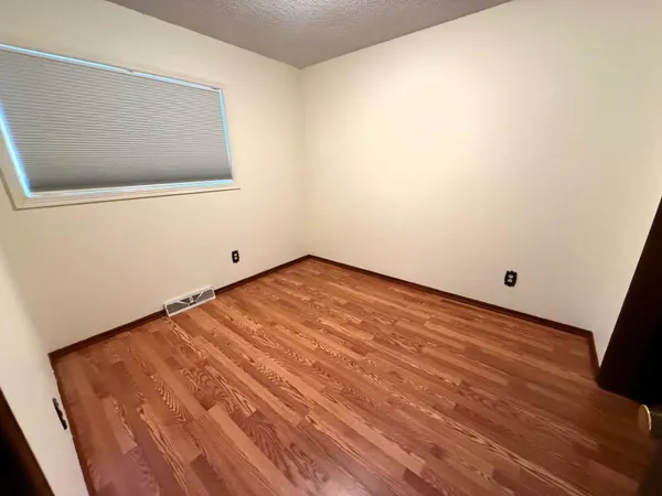 $299,900 | 2405 Fertig Drive, Wheatland, WY 82201