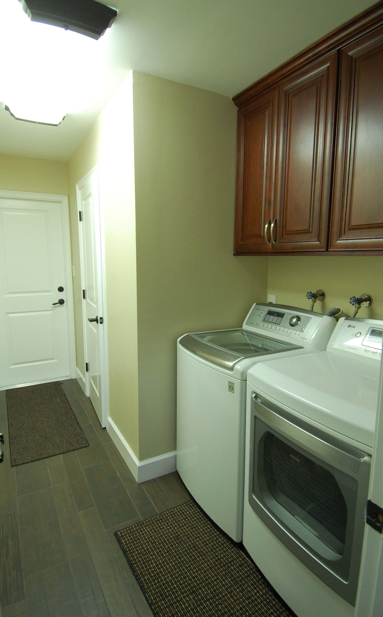 1420 Southwest 20th Street Boca Raton, FL 33486 - Photo 34 of 40 House Laundry Room