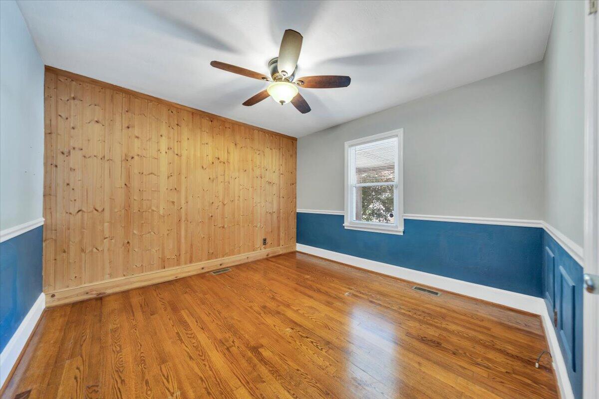 3705 New Spring Branch Road Southeast Roanoke, VA 24014 - Photo 20 of 39 20-MIB06644
