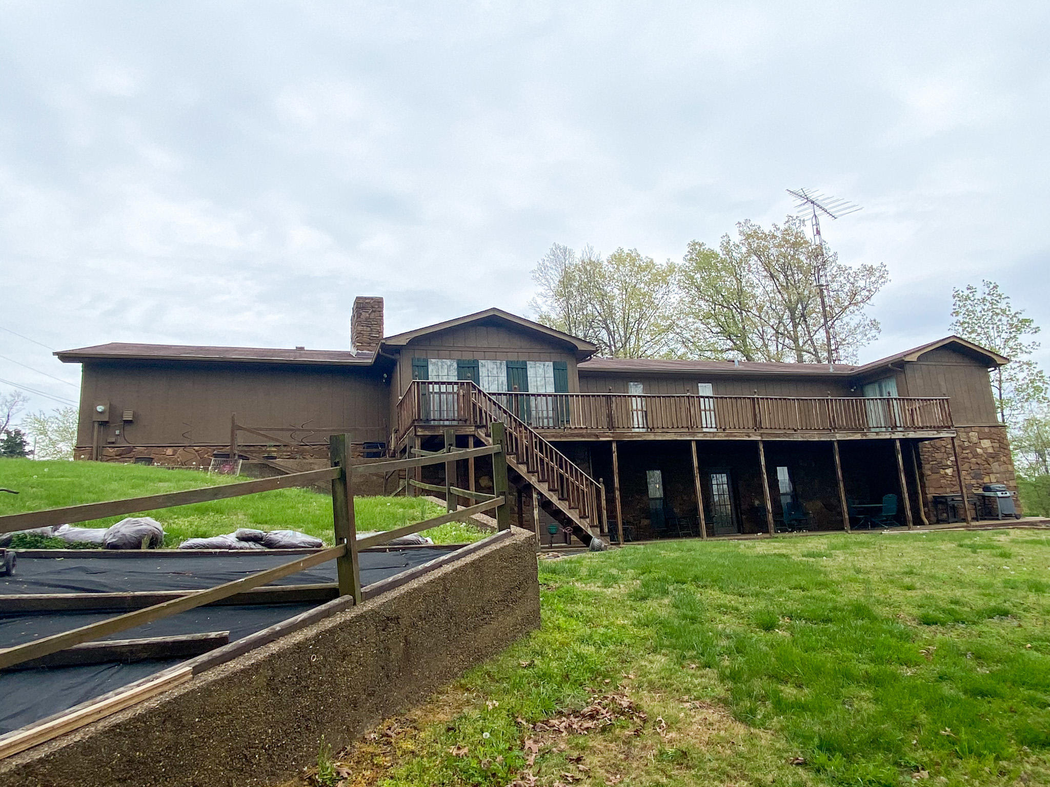1833 Sunbeam Road Leitchfield, KY 42754 - Photo 51 of 58 IMG_9869