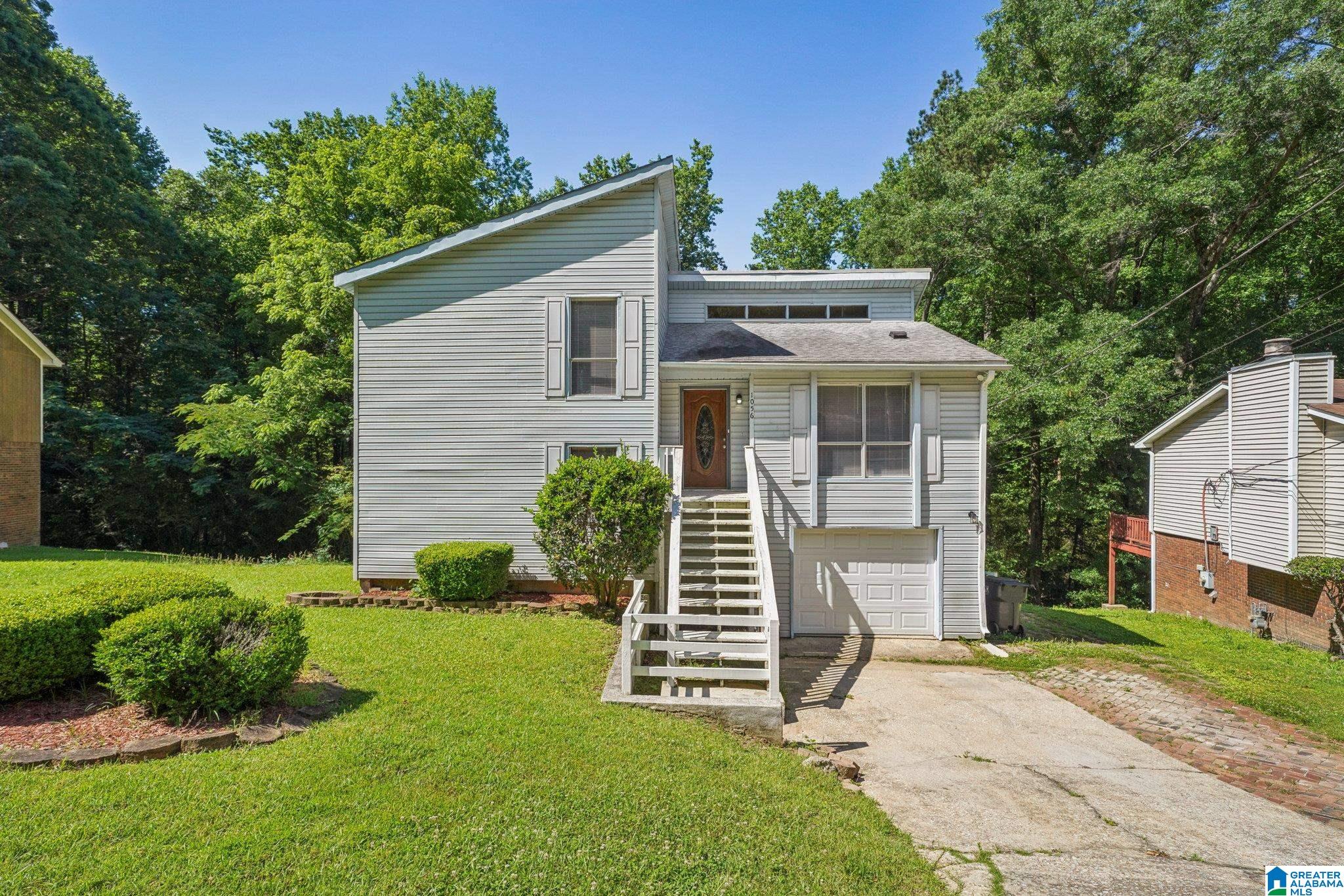 1056 Cardinal Circle Bessemer, AL 35023 - Photo 5 of 36