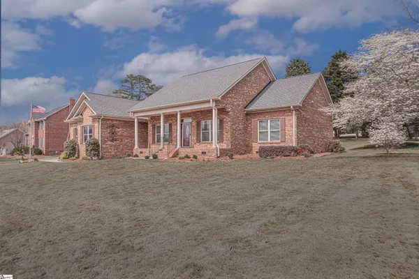 $499,900 | 109 Fairway Drive, Pickens, SC 29671