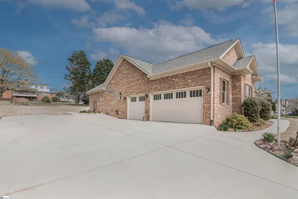 $499,900 | 109 Fairway Drive, Pickens, SC 29671