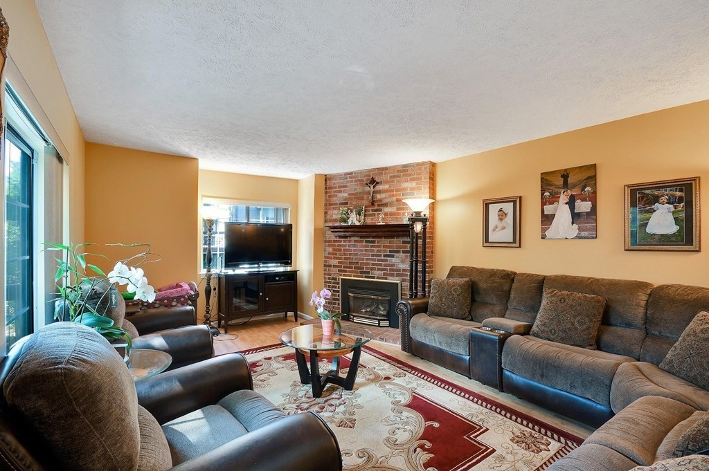 19 East Bluff Road, Unit 19 Ashland, MA 01721 - Photo 26 of 36 Gallery Image 26