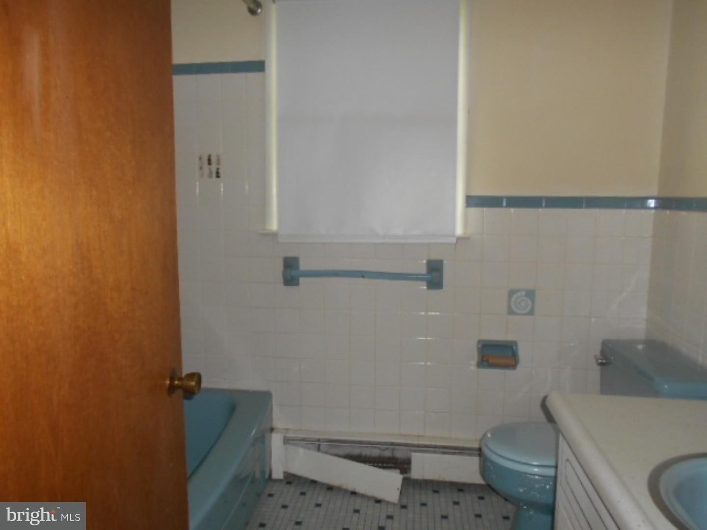 723 Pine Ridge Road Media, PA 19063 - Photo 12 of 20 Bathroom